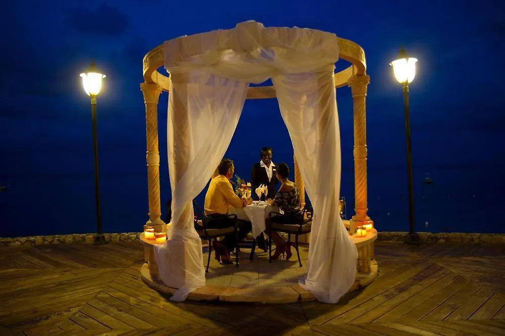 Ξενοδοχείο Jewel Dunn'S River Beach Resort & Spa, Ocho Rios,Curio Collection By Hilton Mammee Bay
