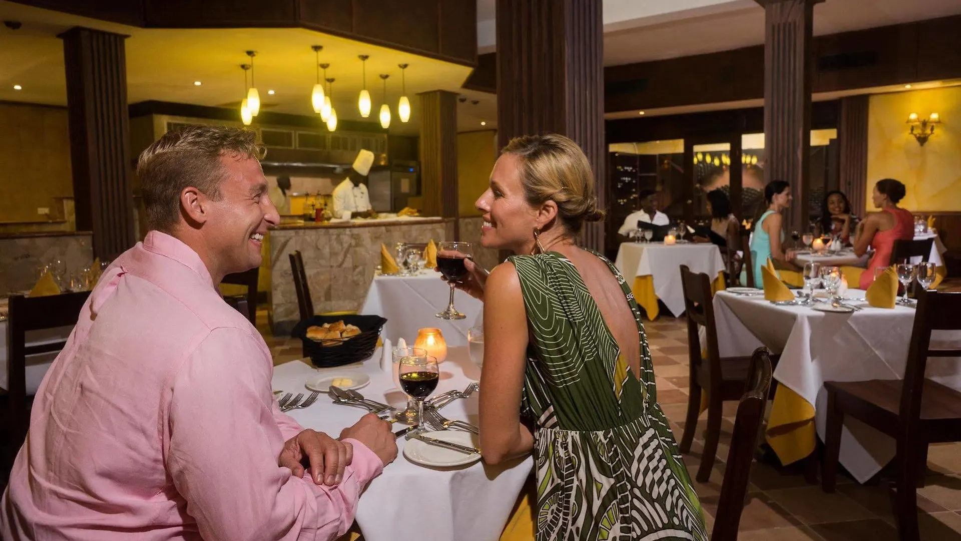 Jewel Dunn'S River Beach Resort & Spa, Ocho Rios,Curio Collection By Hilton Mammee Bay