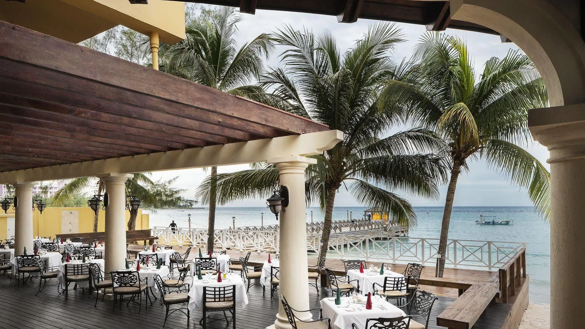 Jewel Dunn'S River Beach Resort & Spa, Ocho Rios,Curio Collection By Hilton Mammee Bay 酒店