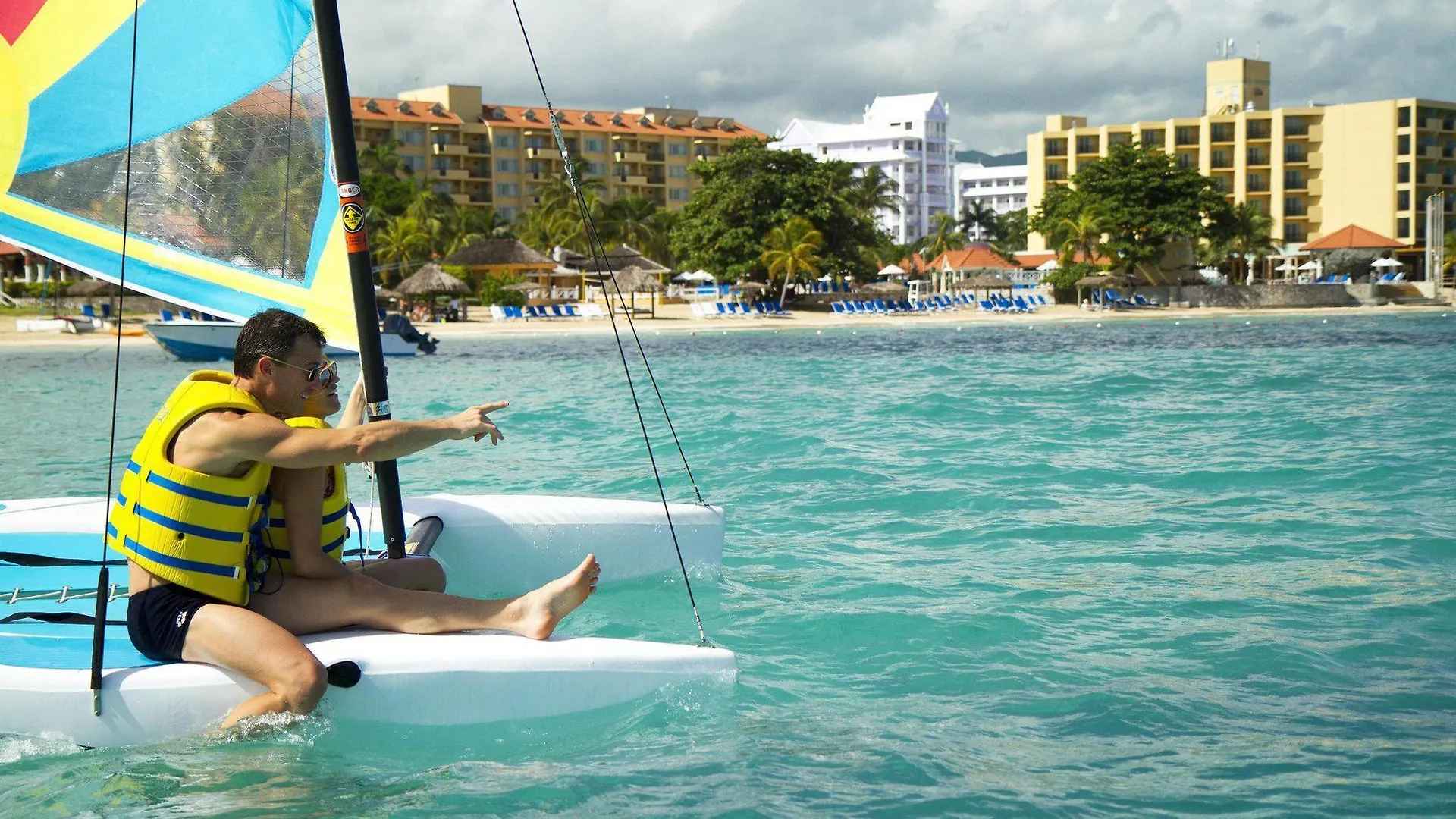 Jewel Dunn'S River Beach Resort & Spa, Ocho Rios,Curio Collection By Hilton Mammee Bay